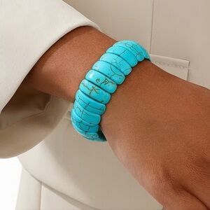 Bohemian/Tribal Wide Beaded Turquoise Stretch Bracelet NWT